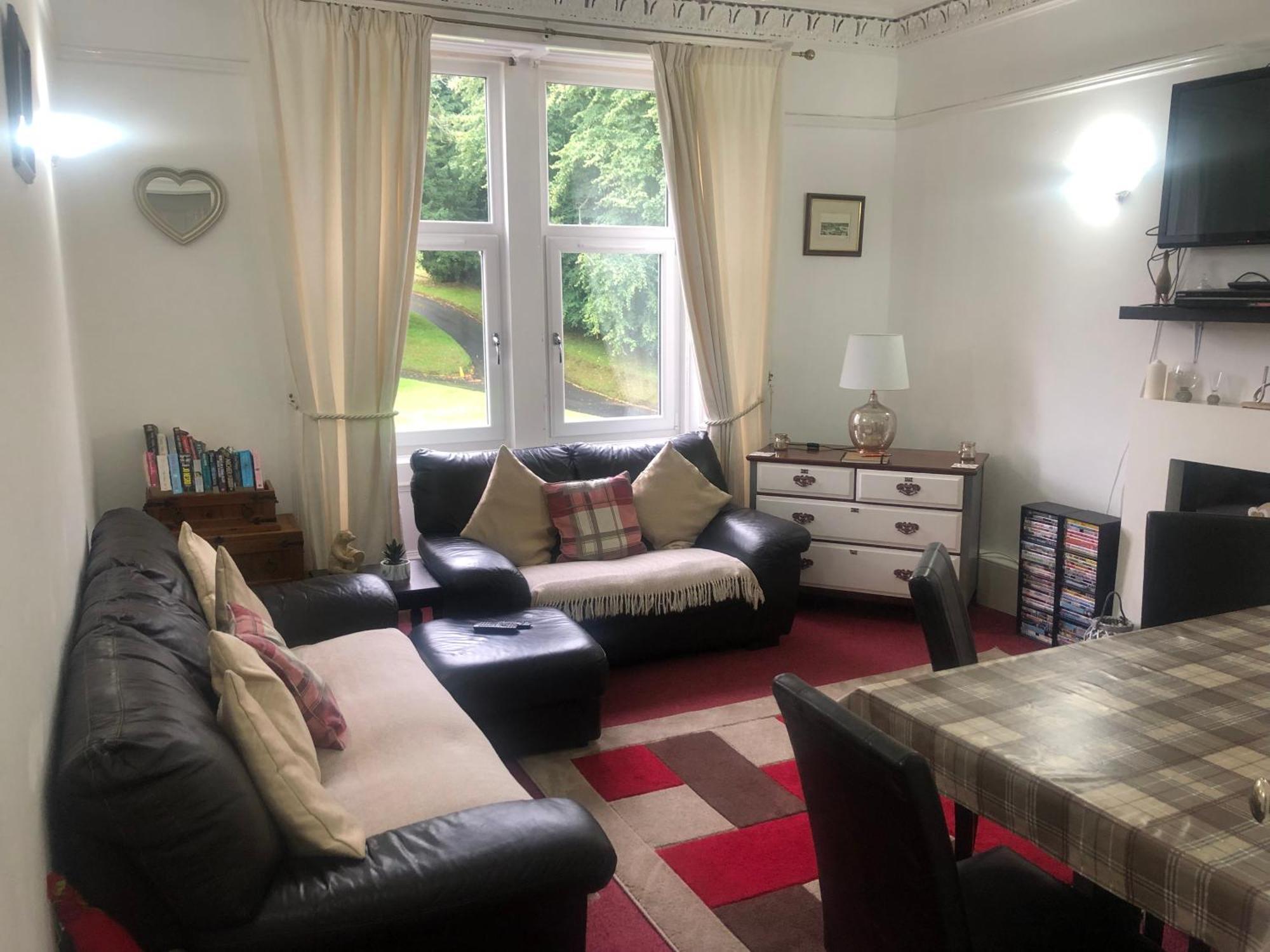Captivating 2-Bed Apartment In Isle Of Bute Rothesay Eksteriør billede